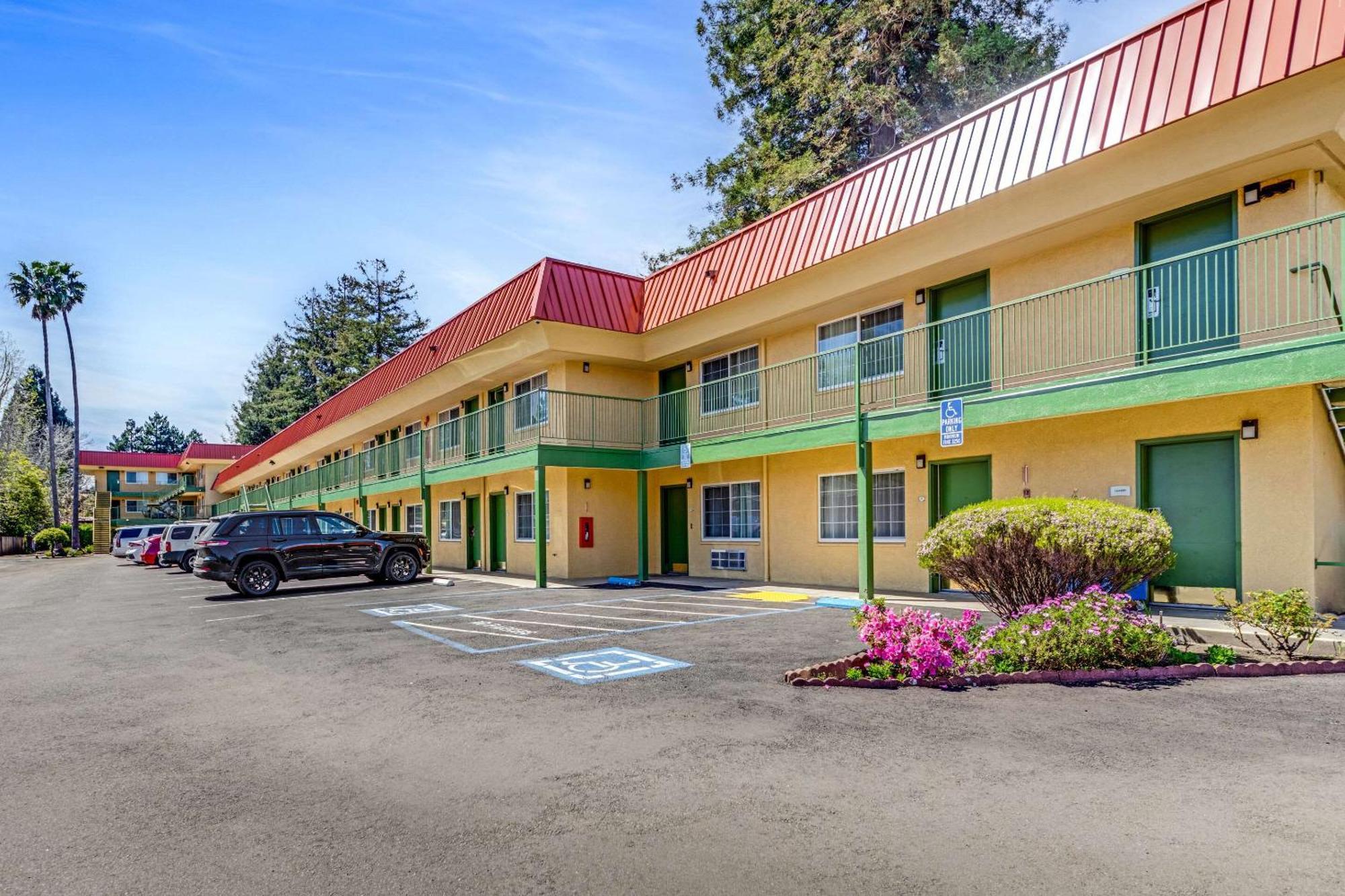 Quality Inn Santa Cruz Eksteriør billede
